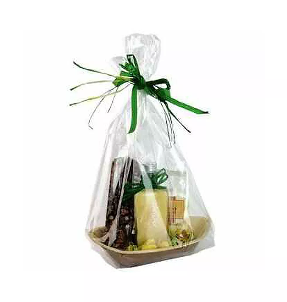 Eggnog Treats & Liqueur Pack